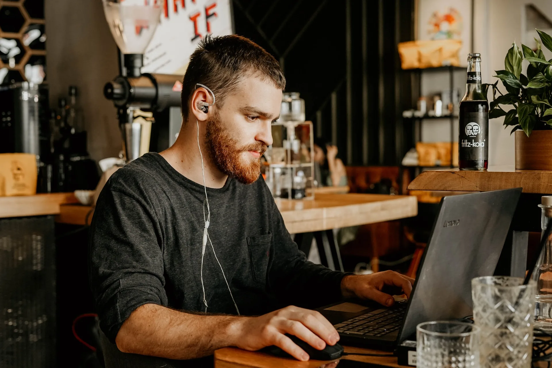 Who are the Secure Alternatives to Wireless Social in 2023